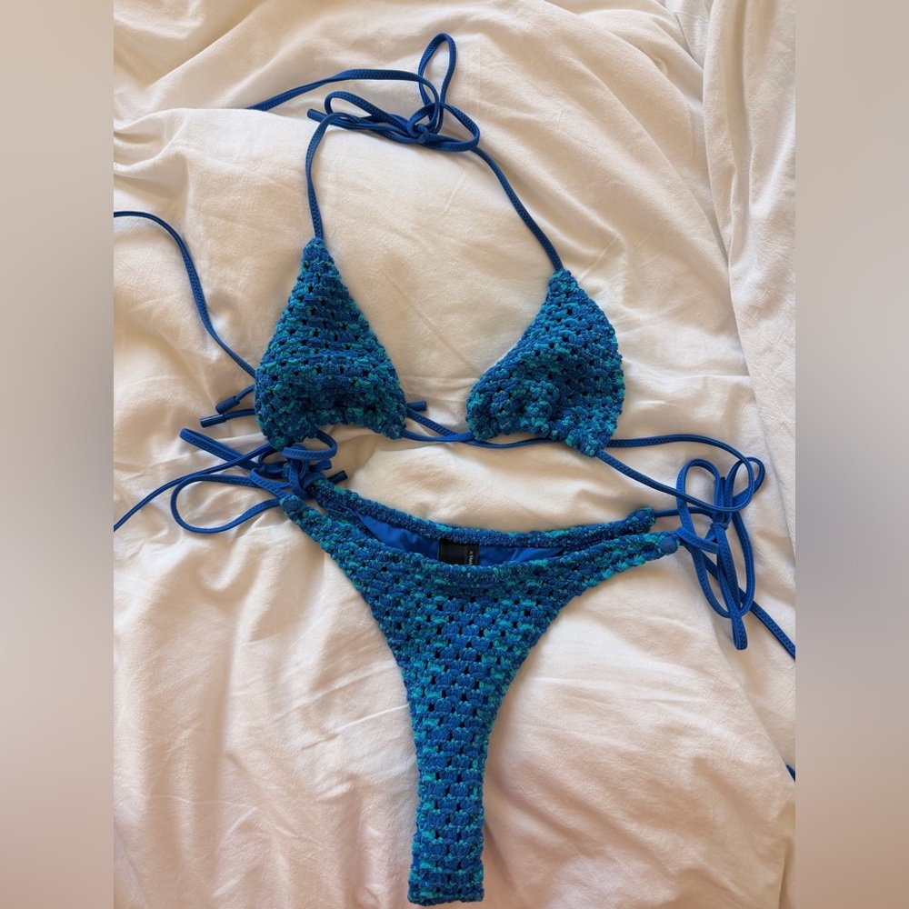 Triangl Blue Crochet Bikini XS